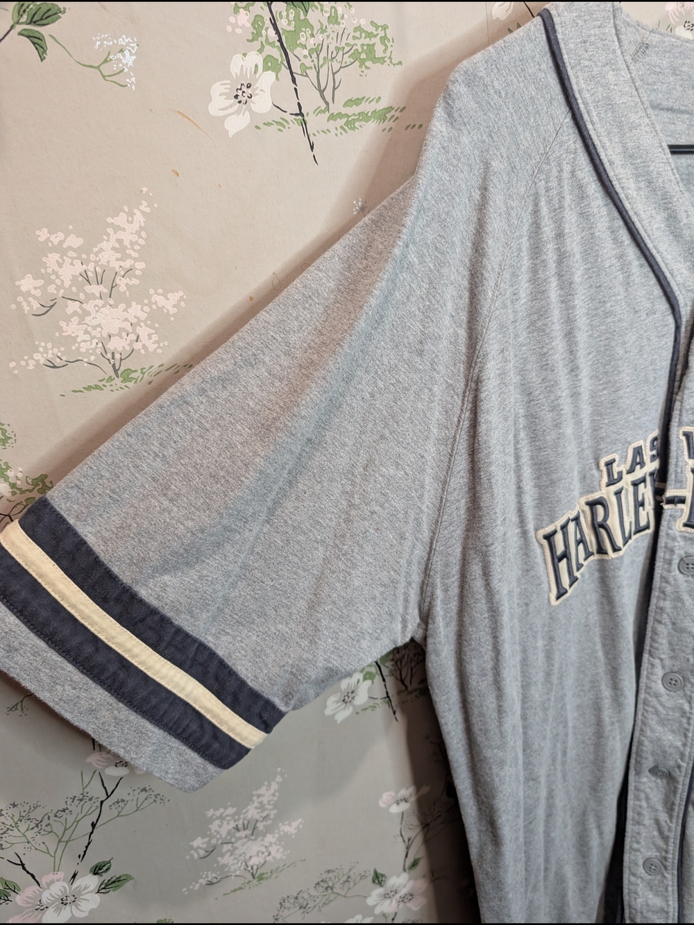 Harley-Davidson Grey and Navy Las Vegas Baseball-Style Shirt VINTAGE - Picture 6 of 8